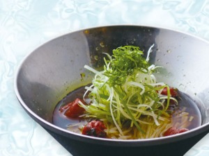 梅冷麺の画像